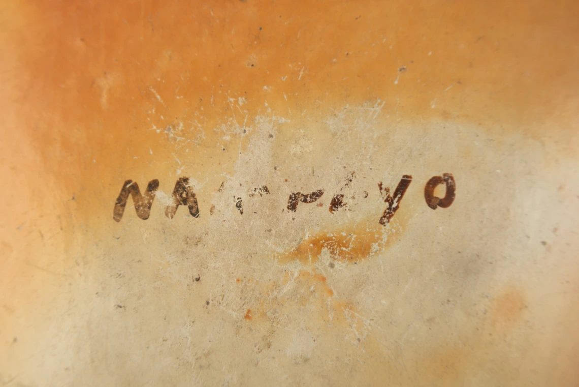 detail of E-719, showing the signature, Nampeyo