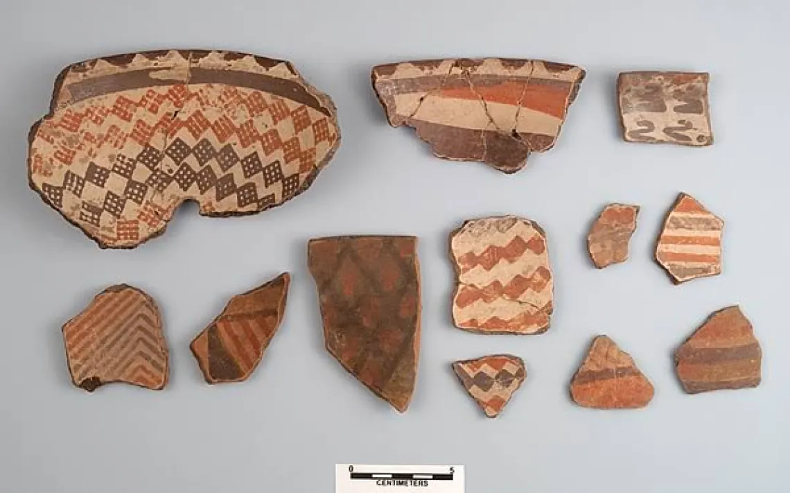 nogales polychrome pottery